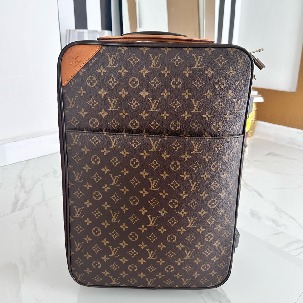 ❤️Louis Vuitton Pegase 60 carry on wheels travel vintage luggage w hang cover
